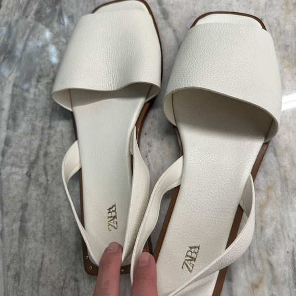 Zara Cream Sandals - Picture 4 of 5